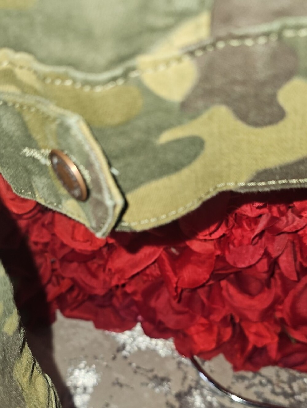 Judy Blue NWOT Olive Green Camo Jean Jacket Size Medium - Picture 11 of 11